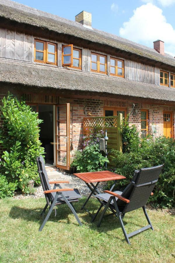 Appartement Kleine Auszeit à Kluis Extérieur photo
